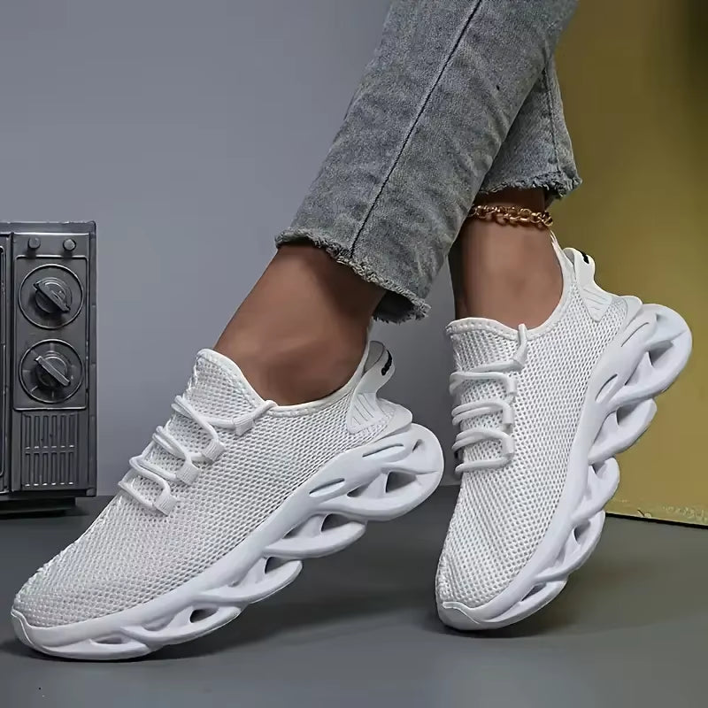 Men's Lightweight Breathable Athletic Sneakers for Outdoor Running and Jogging
